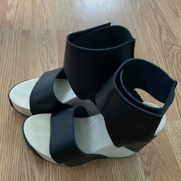 trippen Venture Branded Wedge Sandal - Picture 4 of 11